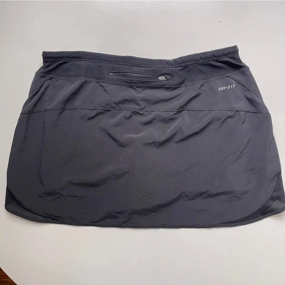 NWT Nike Dri Fit Black Sports Skirt - Picture 3 of 4